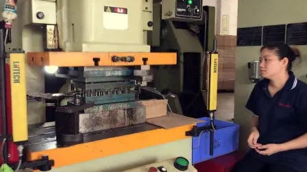 Stainless Steel Auto Spare Parts Casting Aluminum Hardware Motorcycle Spare Parts Custom CNC Machining Milling Turning Drilling Tapping CNC Processing Parts